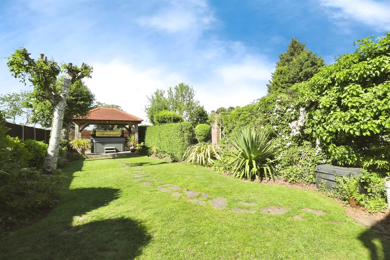 Church Lane, Hayton, DN22, photo 23
