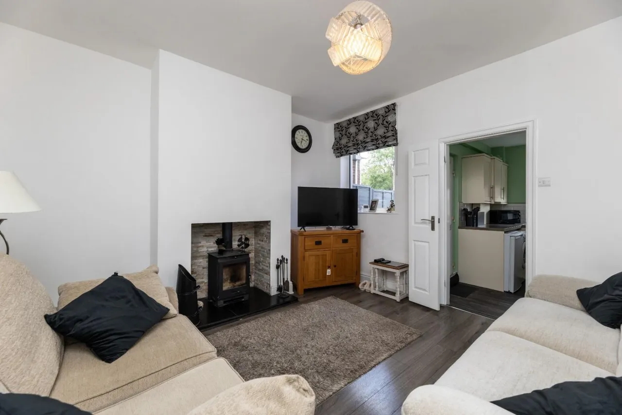 Cambridge Street, Normanton, WF6, photo 6