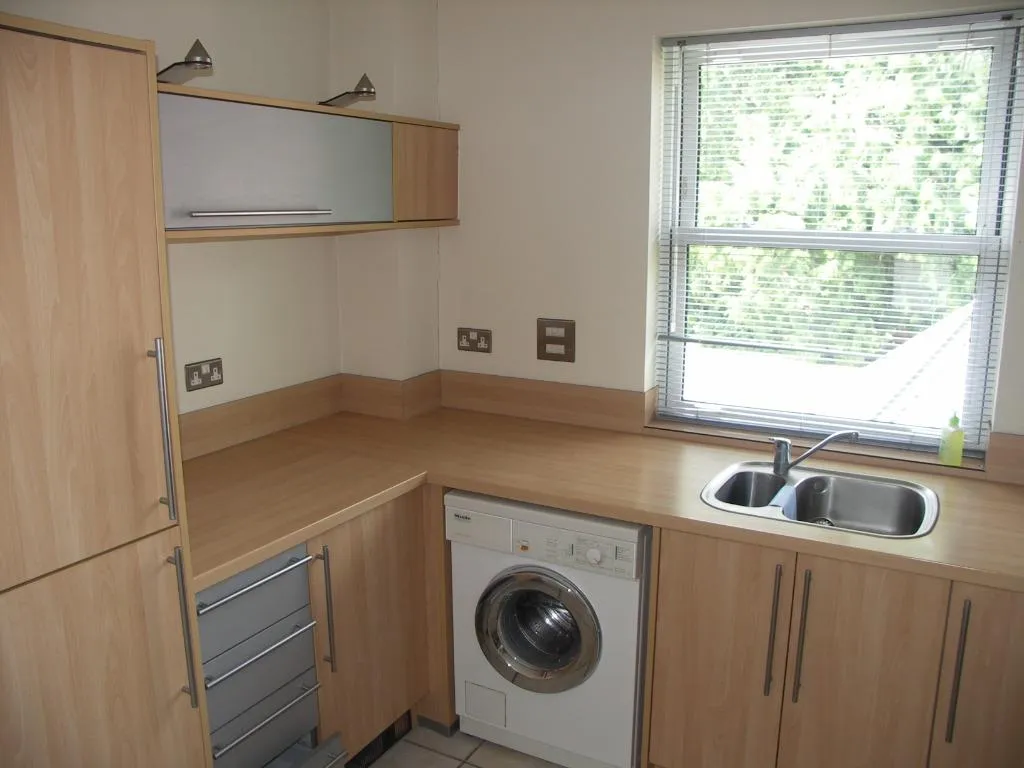 De Havilland Drive, Hazlemere, HP15, photo 6