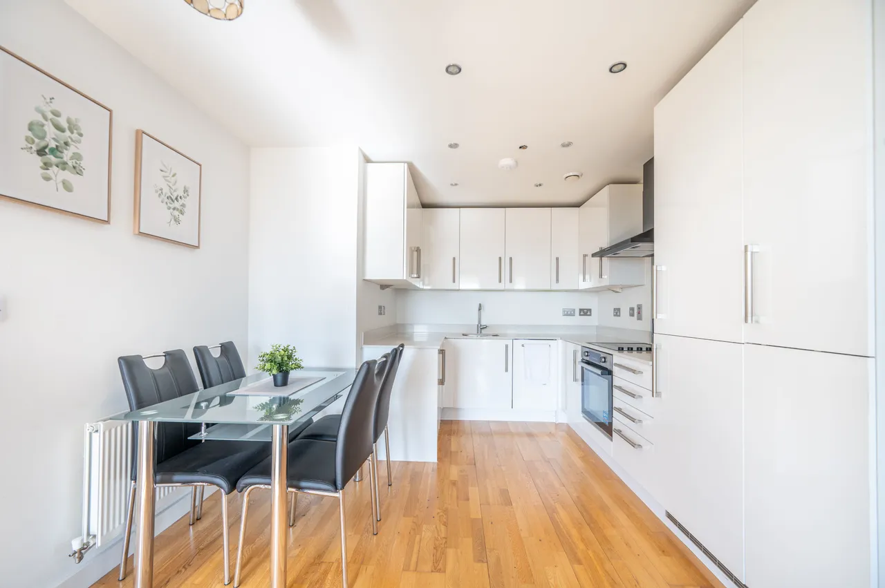 Flat 73, Elizabeth House, 341 High Road, Wembley, photo 5