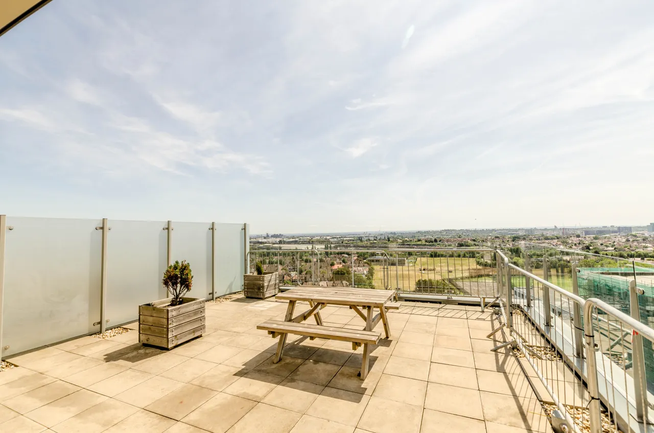 Flat 73, Elizabeth House, 341 High Road, Wembley, photo 7