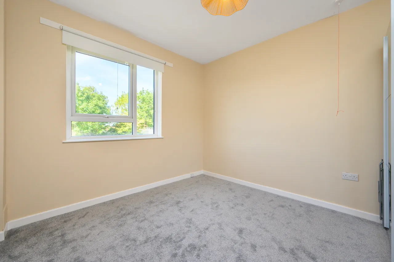 Flat 22, Highwood Court, Potters Lane, Barnet, photo 5