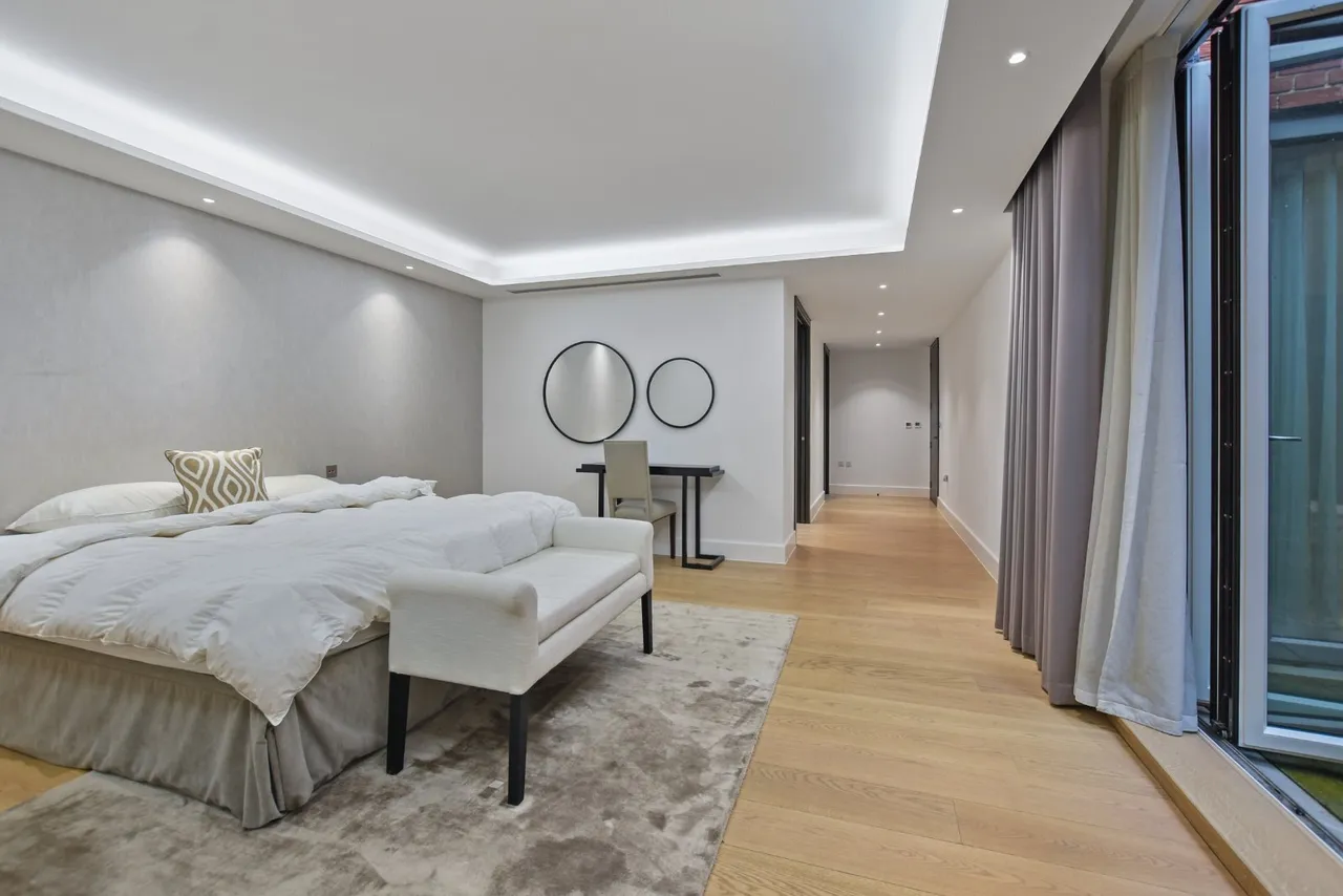 Logan Place, London, W8, photo 5