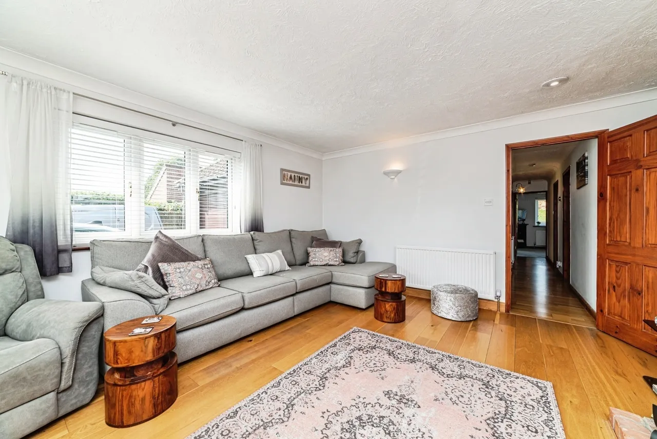 Newtown, Tadley, RG26, photo 9