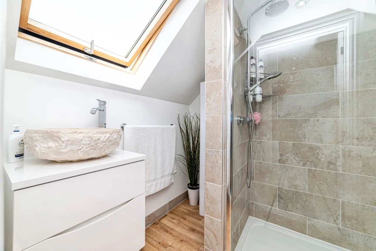 Newtown, Tadley, RG26, photo 32