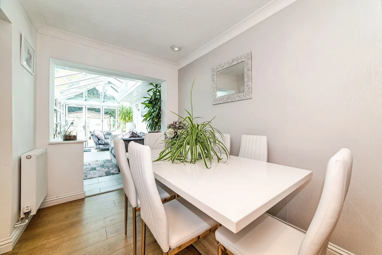 Newtown, Tadley, RG26, photo 11