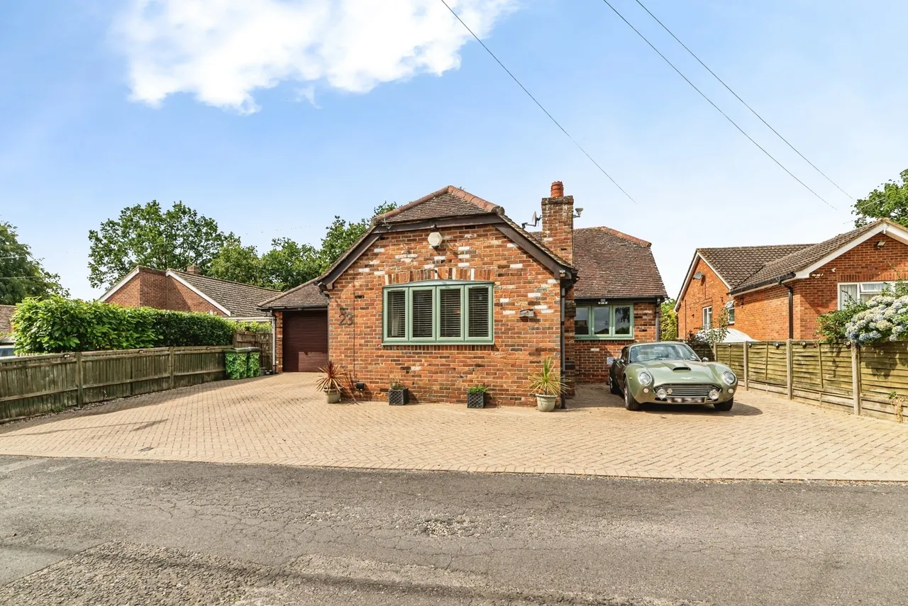Newtown, Tadley, RG26, photo 41