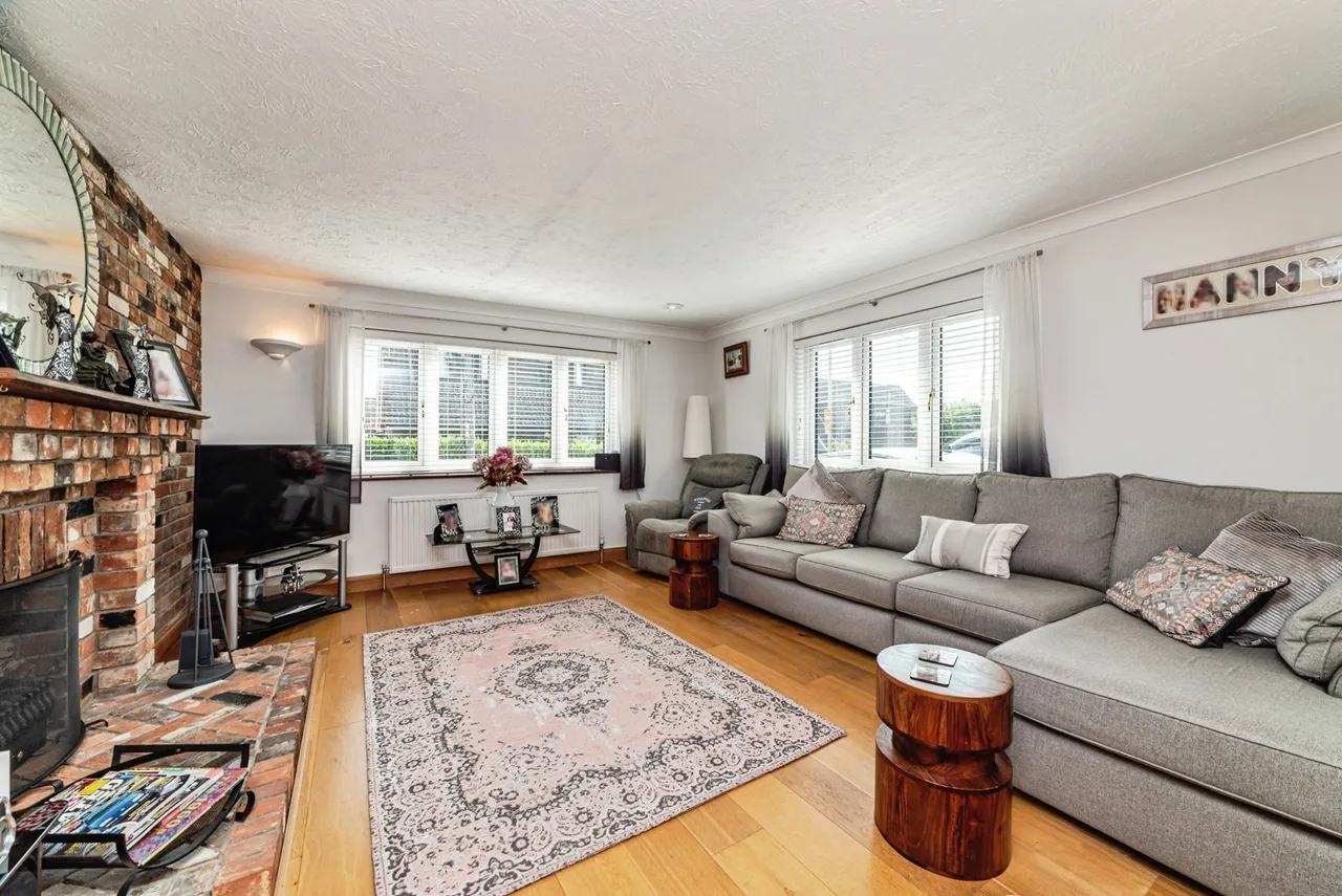 Newtown, Tadley, RG26, photo 8
