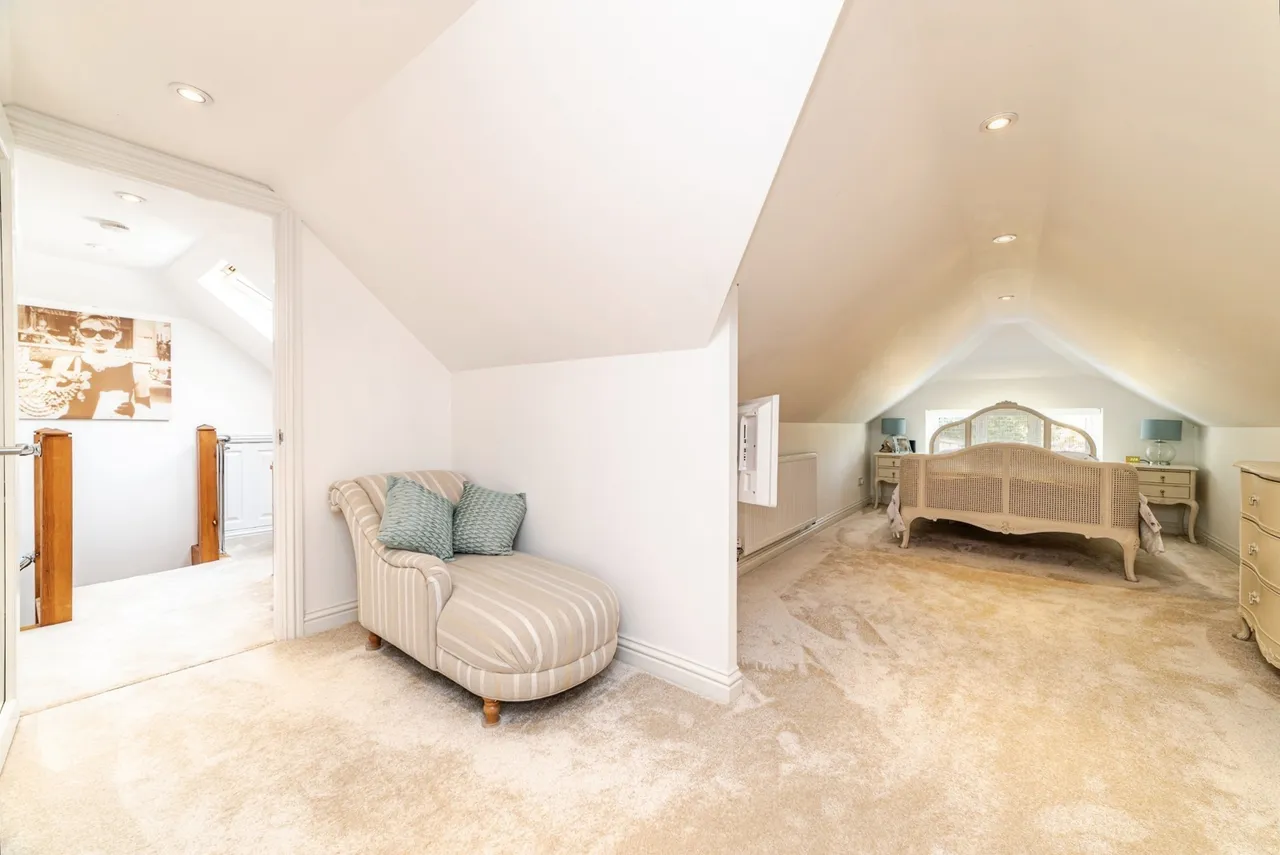 Newtown, Tadley, RG26, photo 25