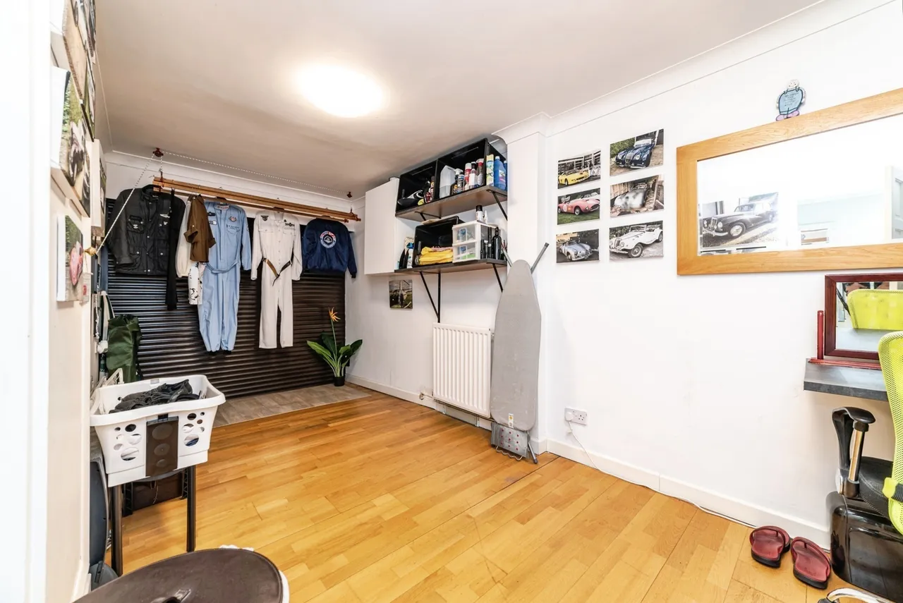 Newtown, Tadley, RG26, photo 20