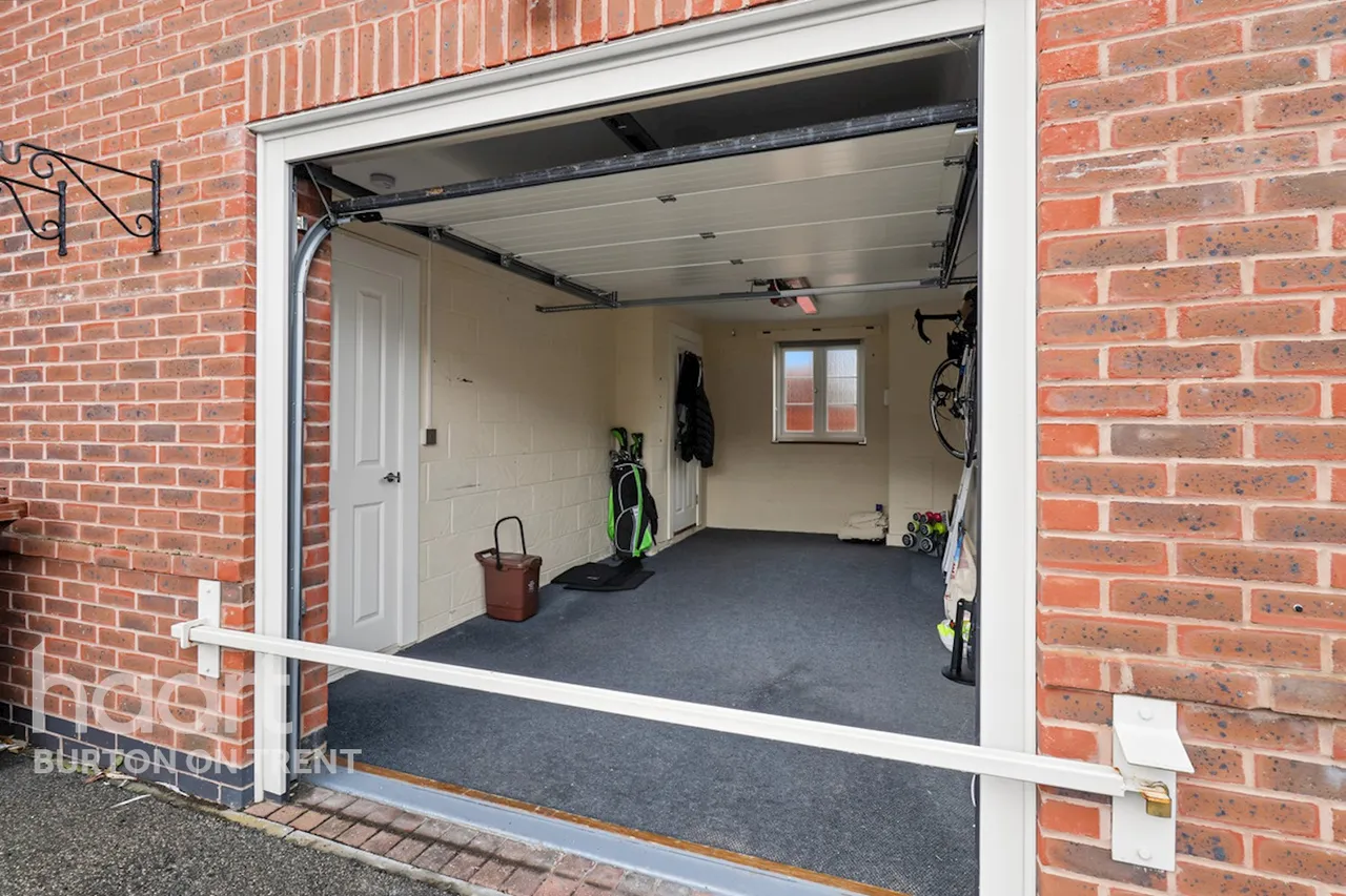 Ashford Way, Swadlincote, DE11, photo 11