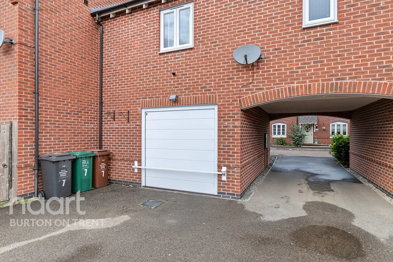 Ashford Way, Swadlincote, DE11, photo 12