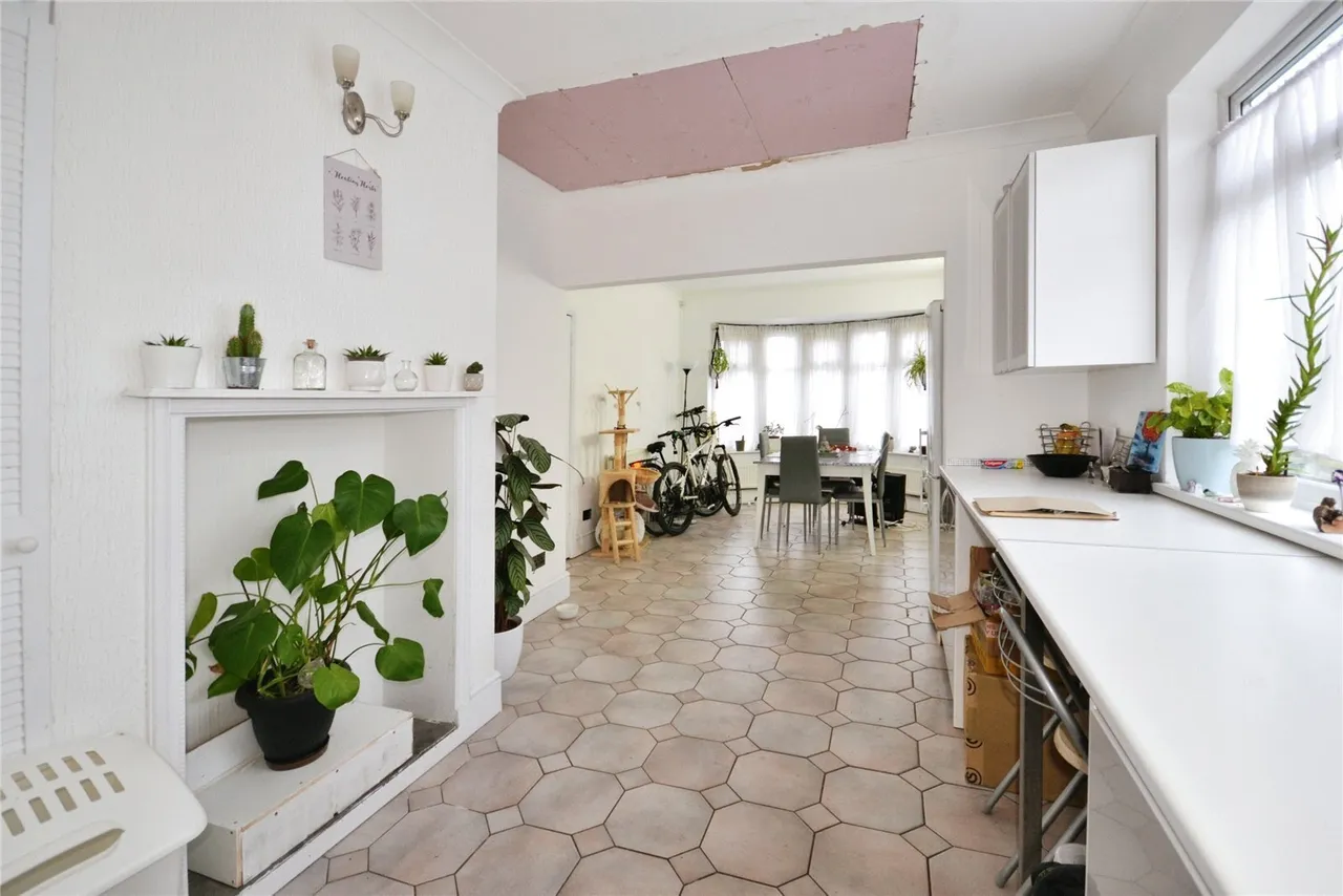 Peterborough Road, Farcet, Peterborough, Cambridgeshire, PE7, photo 2