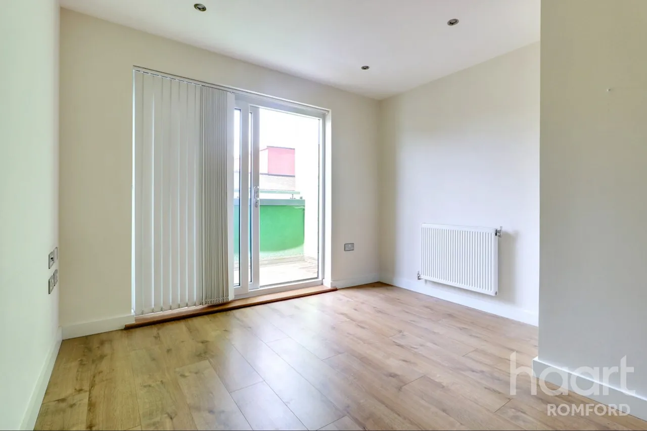 Chapel Court, Romford, RM7, photo 7