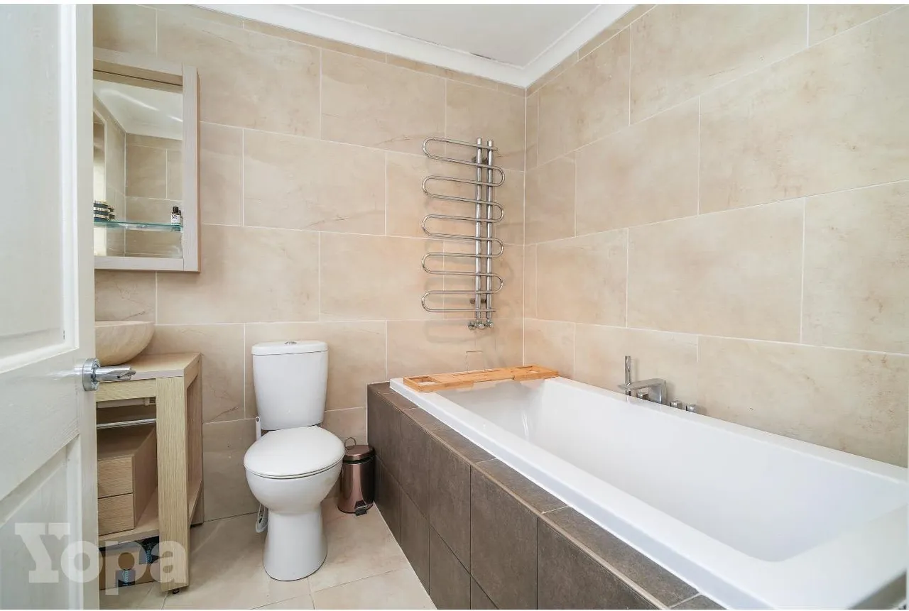 York Road, Chadderton, OL9, photo 16