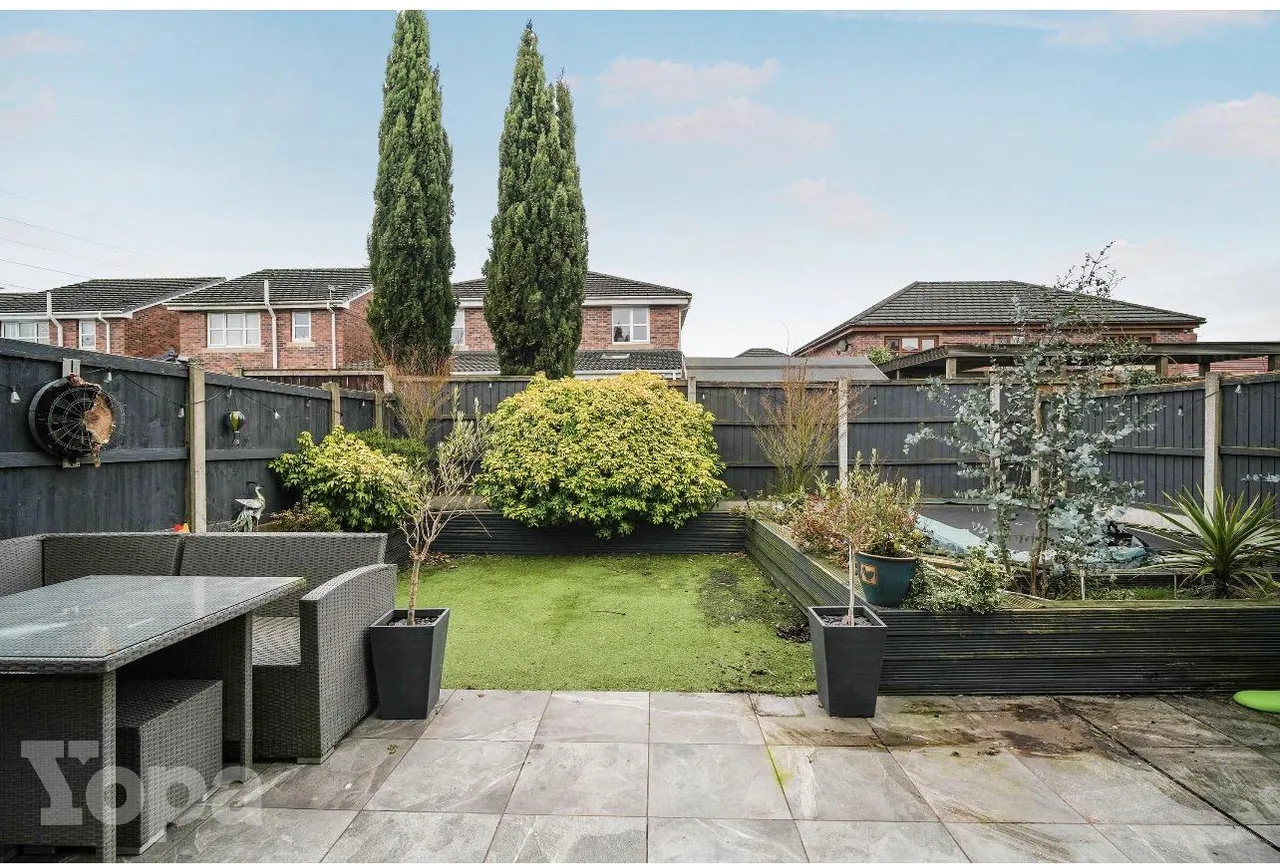 York Road, Chadderton, OL9, photo 4