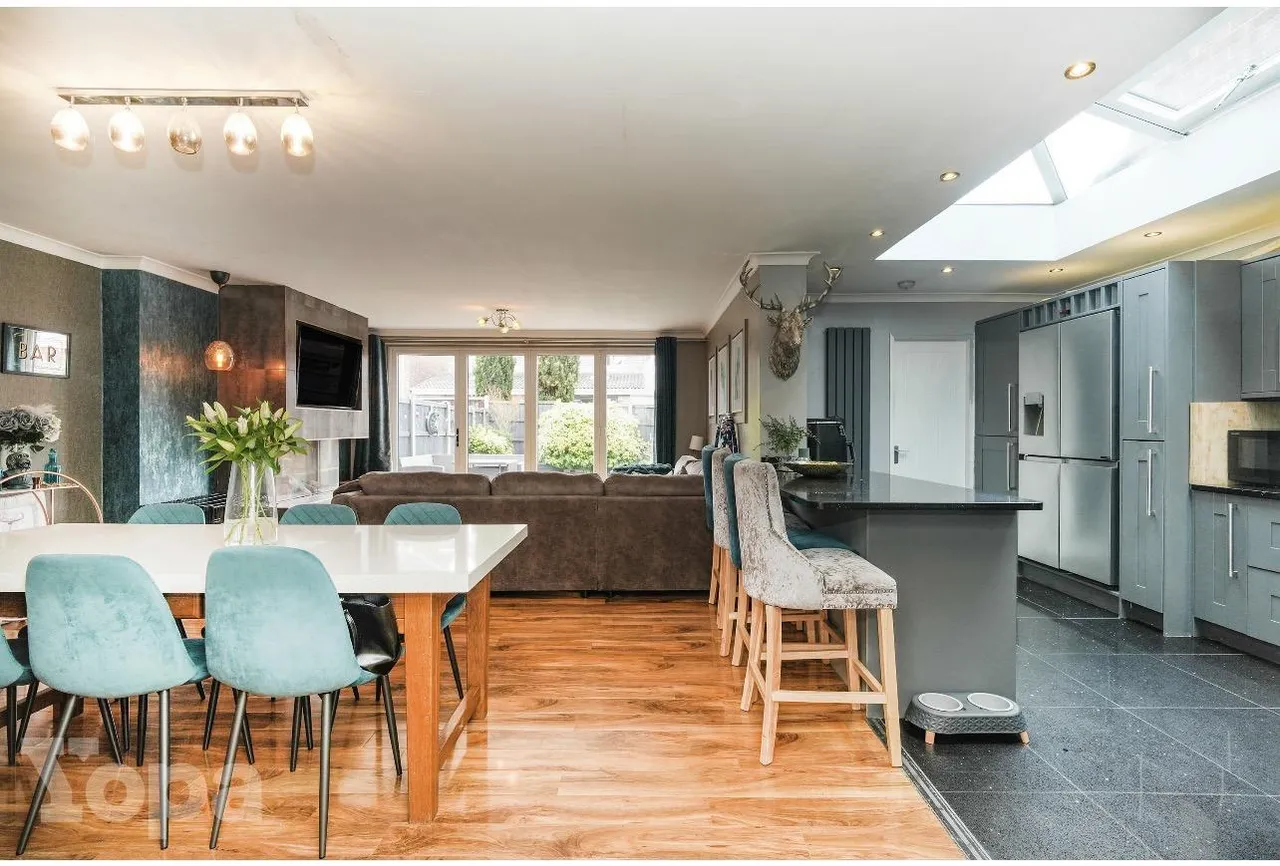 York Road, Chadderton, OL9, photo 5