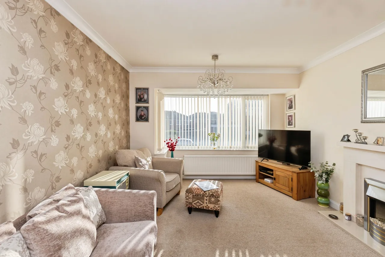 Hepworth Close, Mirfield, WF14, photo 4