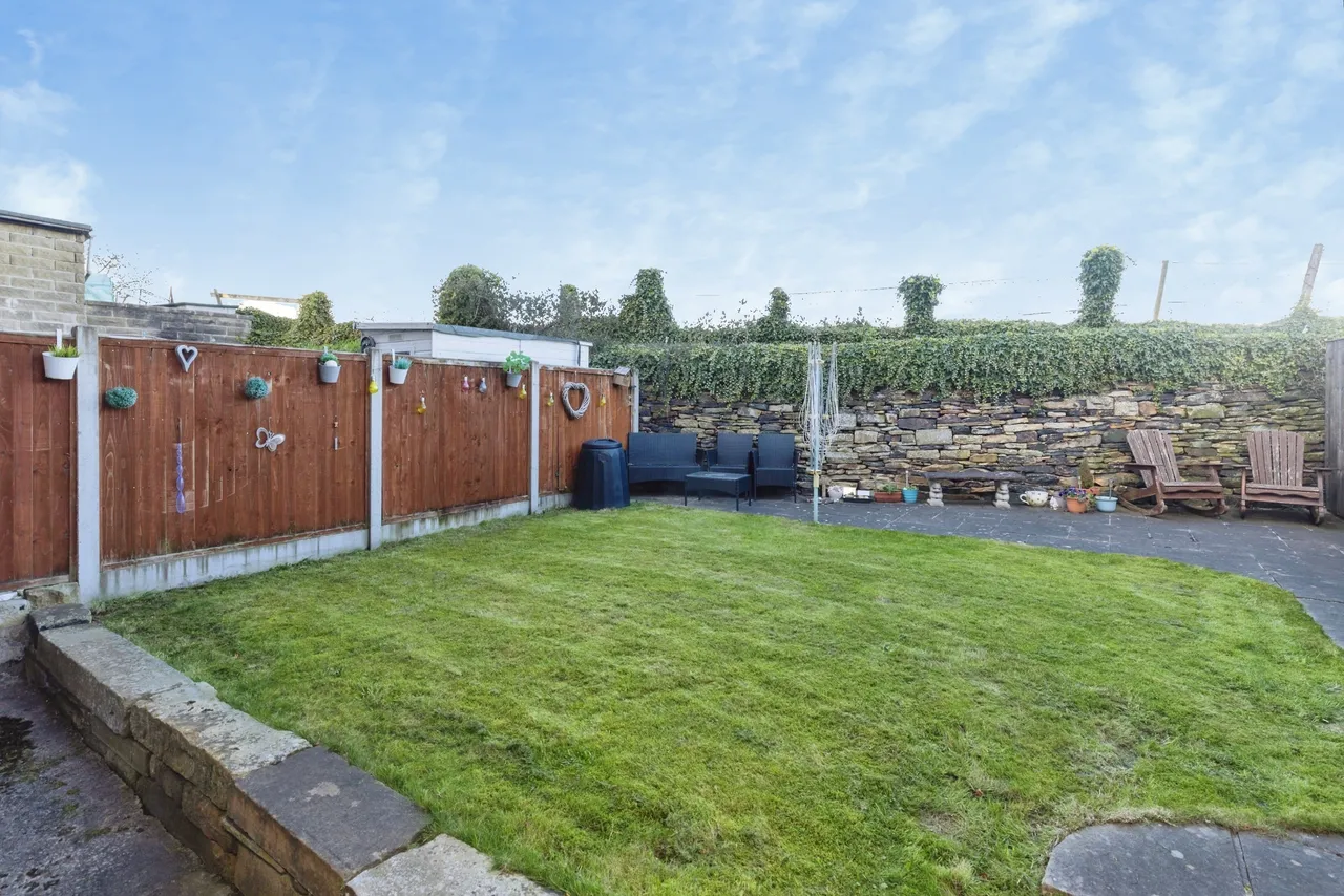 Hepworth Close, Mirfield, WF14, photo 15