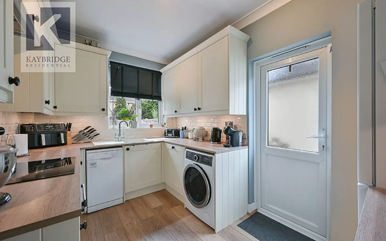 Gatley Avenue, Epsom, KT19, photo 5