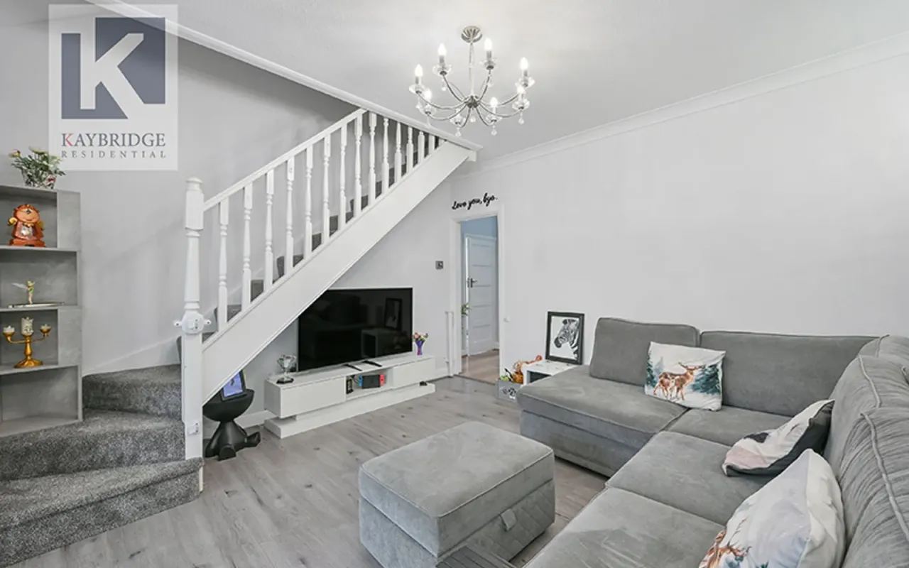 Gatley Avenue, Epsom, KT19, photo 4