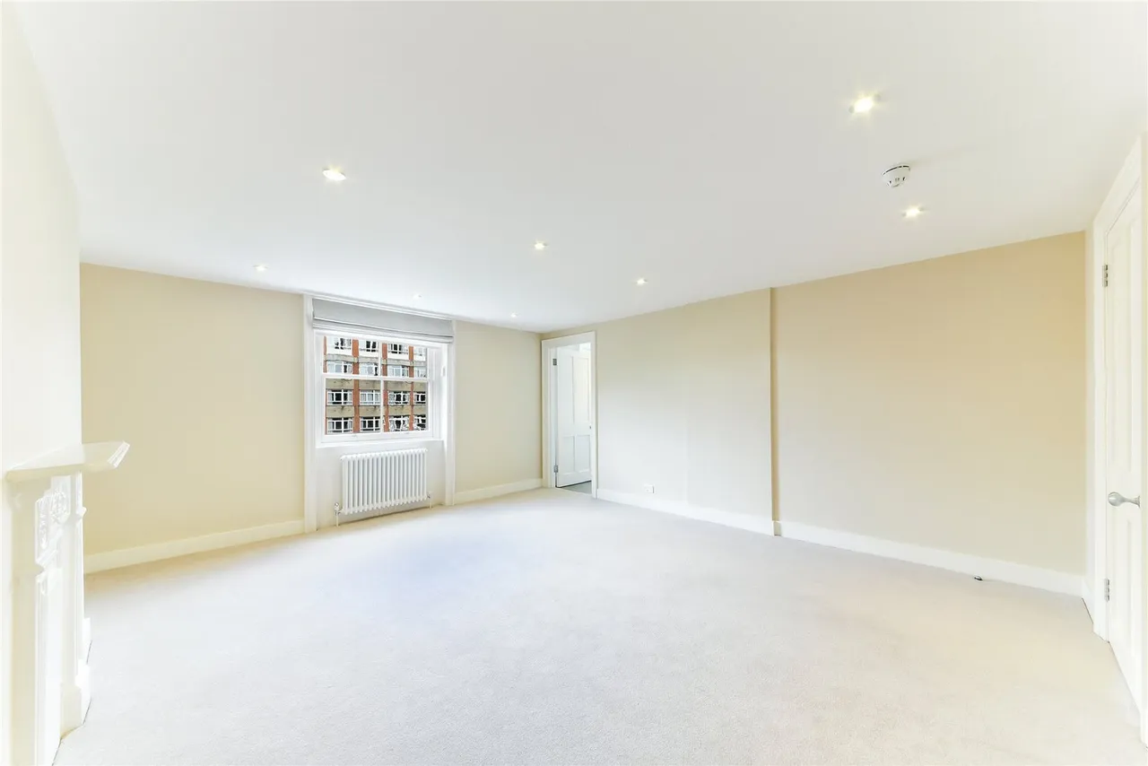 Bedford Place, London, WC1B, photo 4