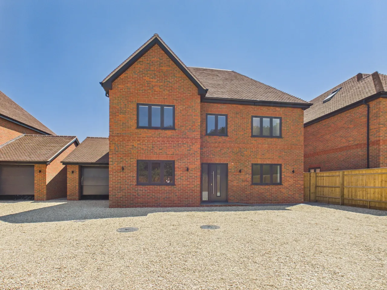 4 bed house to rent — Aldermaston Road, Pamber Green, Tadley, RG26