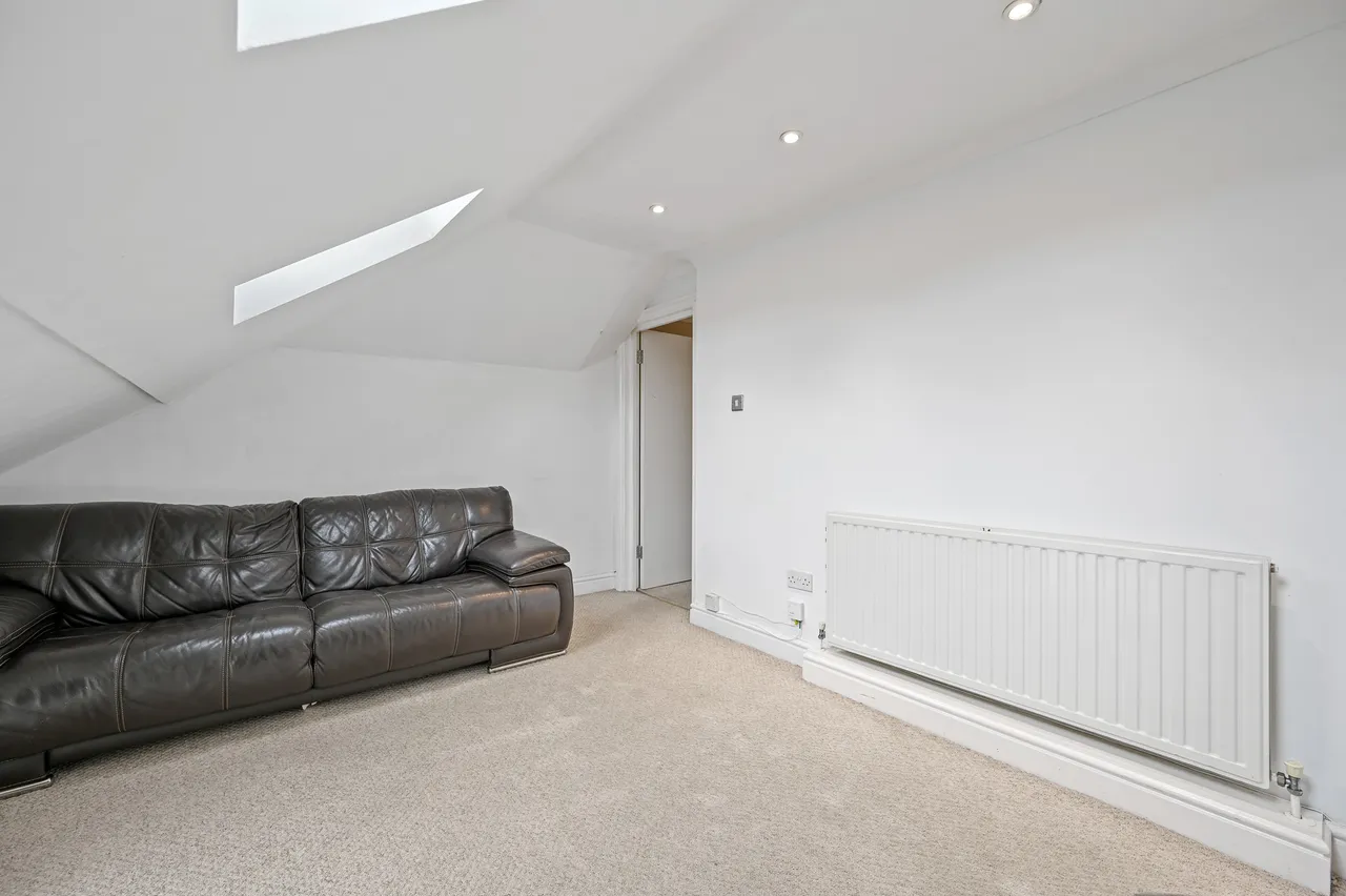 Devonshire Road, Pinner, HA5, photo 6