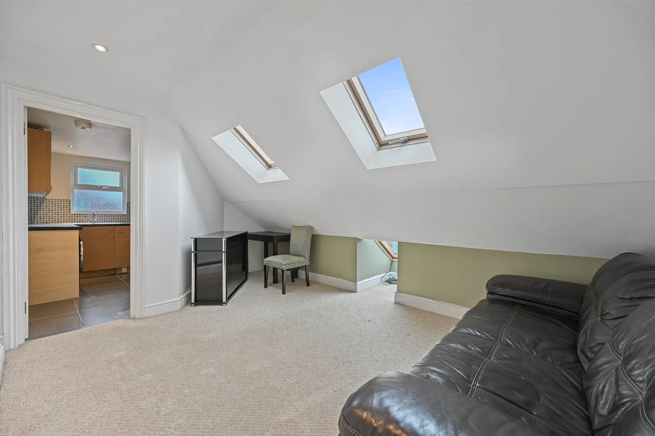 Devonshire Road, Pinner, HA5, photo 9