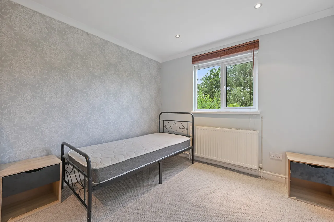 Devonshire Road, Pinner, HA5, photo 3
