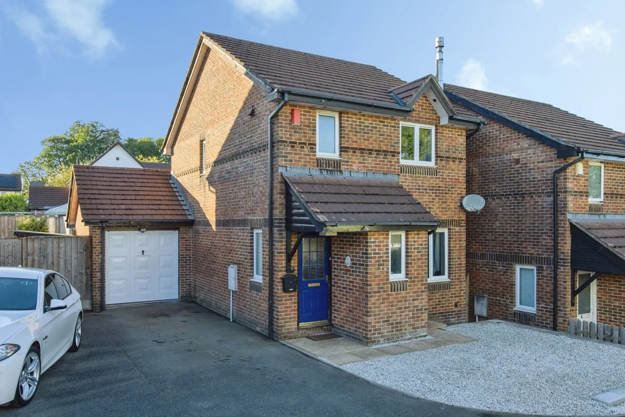 3 bed house for sale, Trenouth Close, Liskeard, PL14