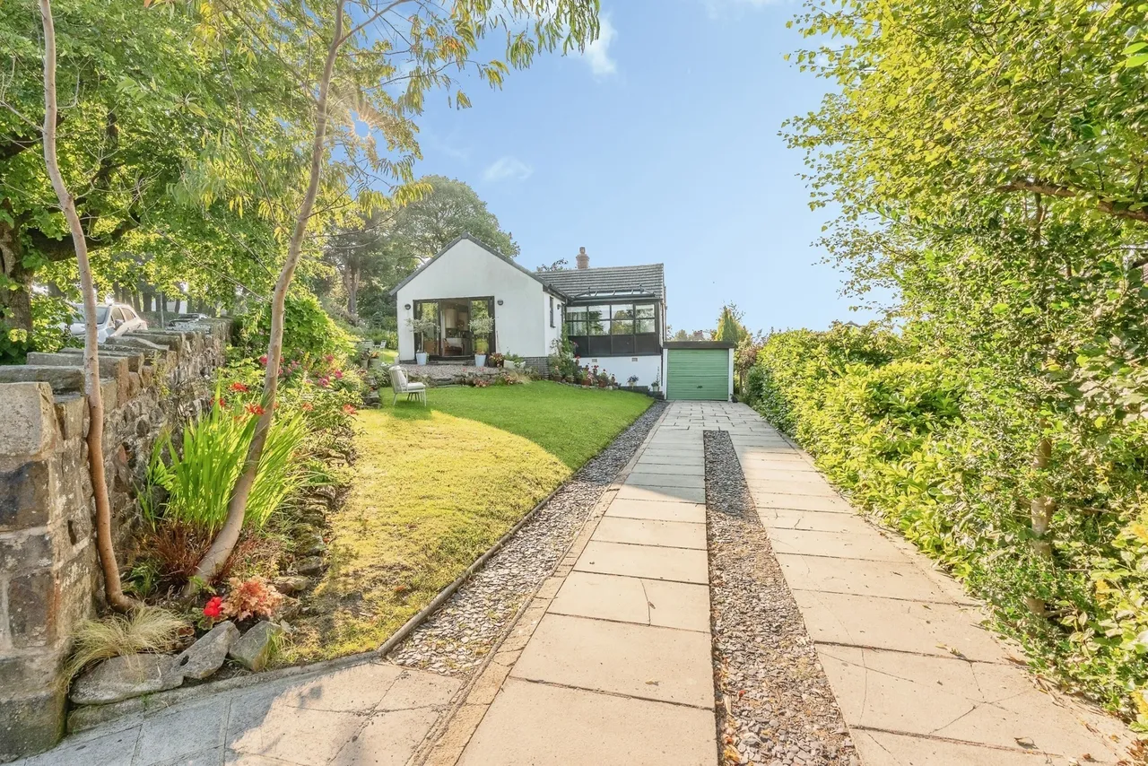 3 bed house for sale — Kings Causeway, Marsden Heights, Nelson, Lancashire, BB9