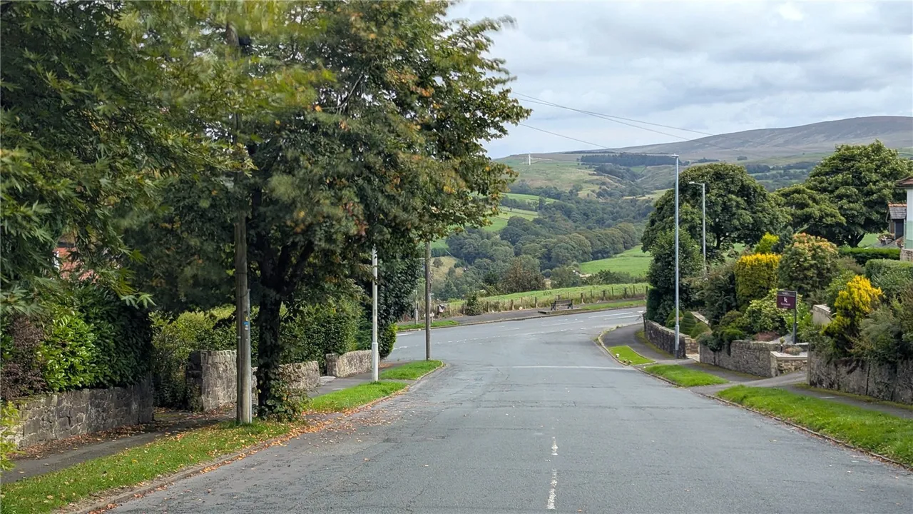 Kings Causeway, Marsden Heights, Nelson, Lancashire, BB9, photo 37