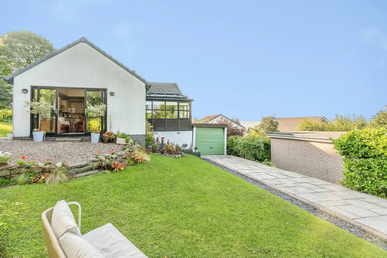 Kings Causeway, Marsden Heights, Nelson, Lancashire, BB9, photo 33