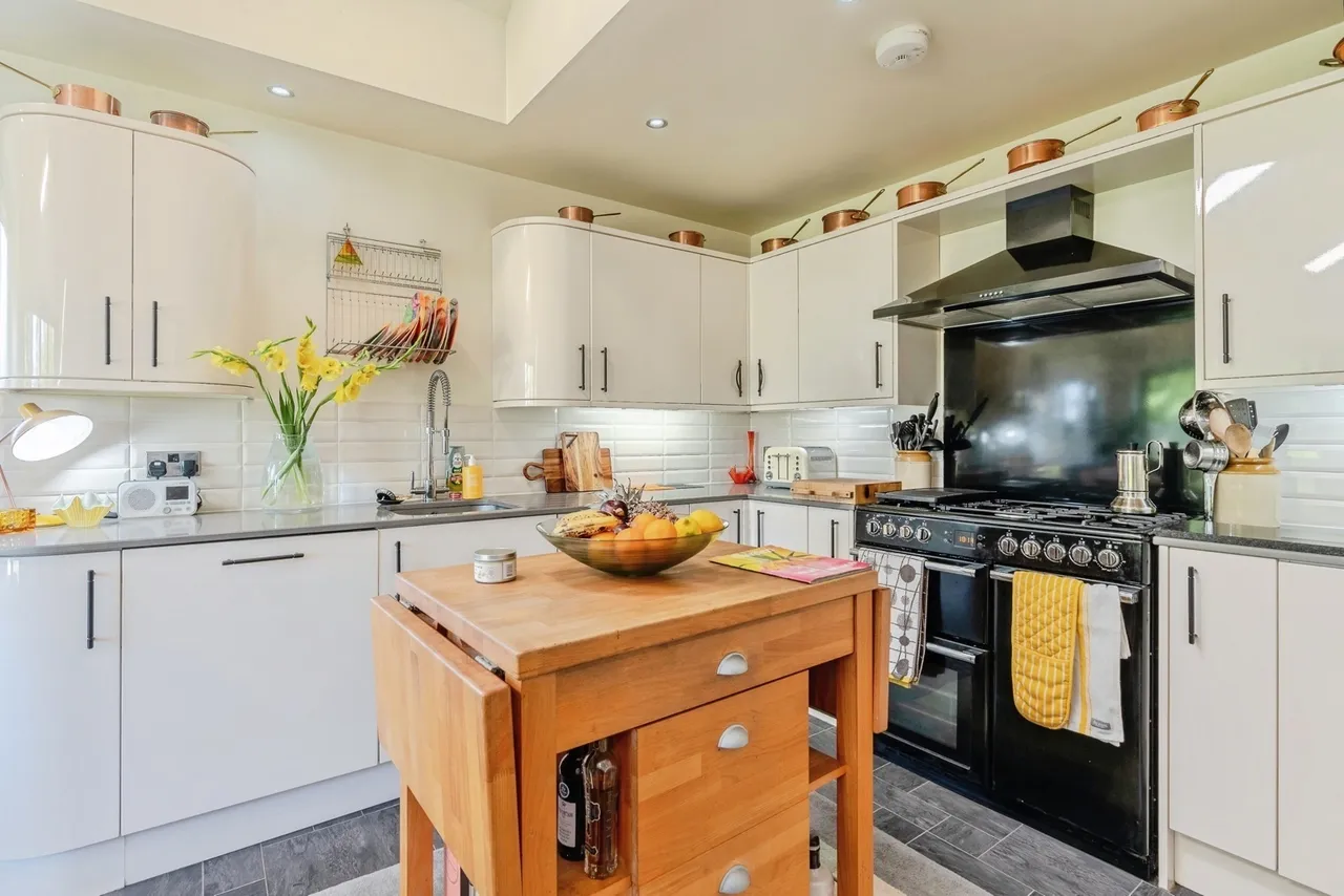 Kings Causeway, Marsden Heights, Nelson, Lancashire, BB9, photo 5