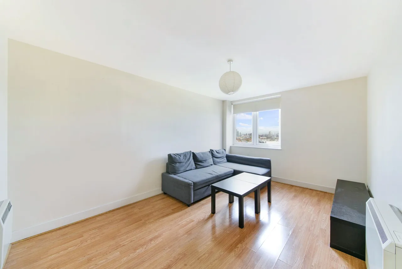 115 Skyline Plaza Building, 80 Commercial Road, London, photo 9