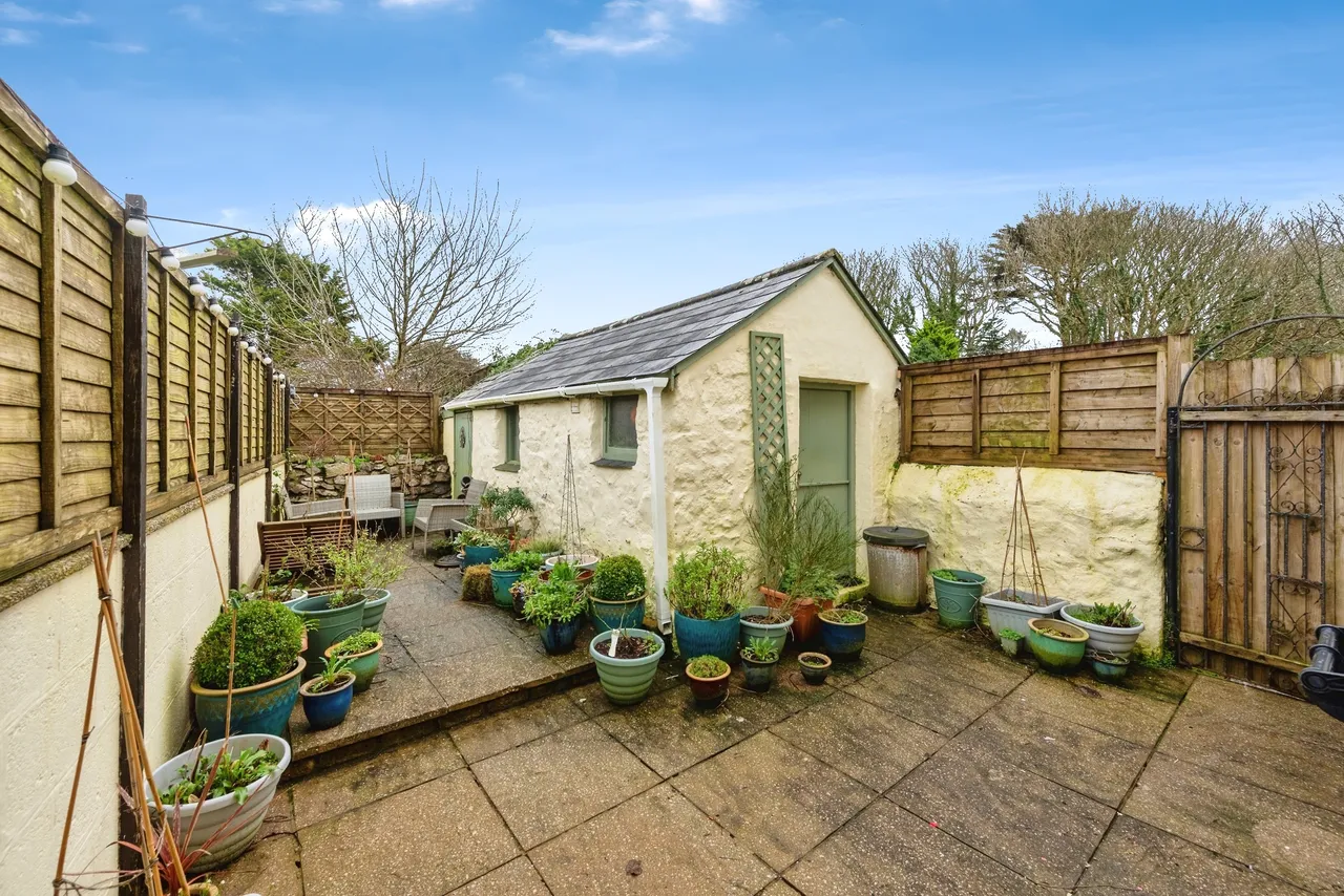 Penhallick Road, Redruth, TR15, photo 16