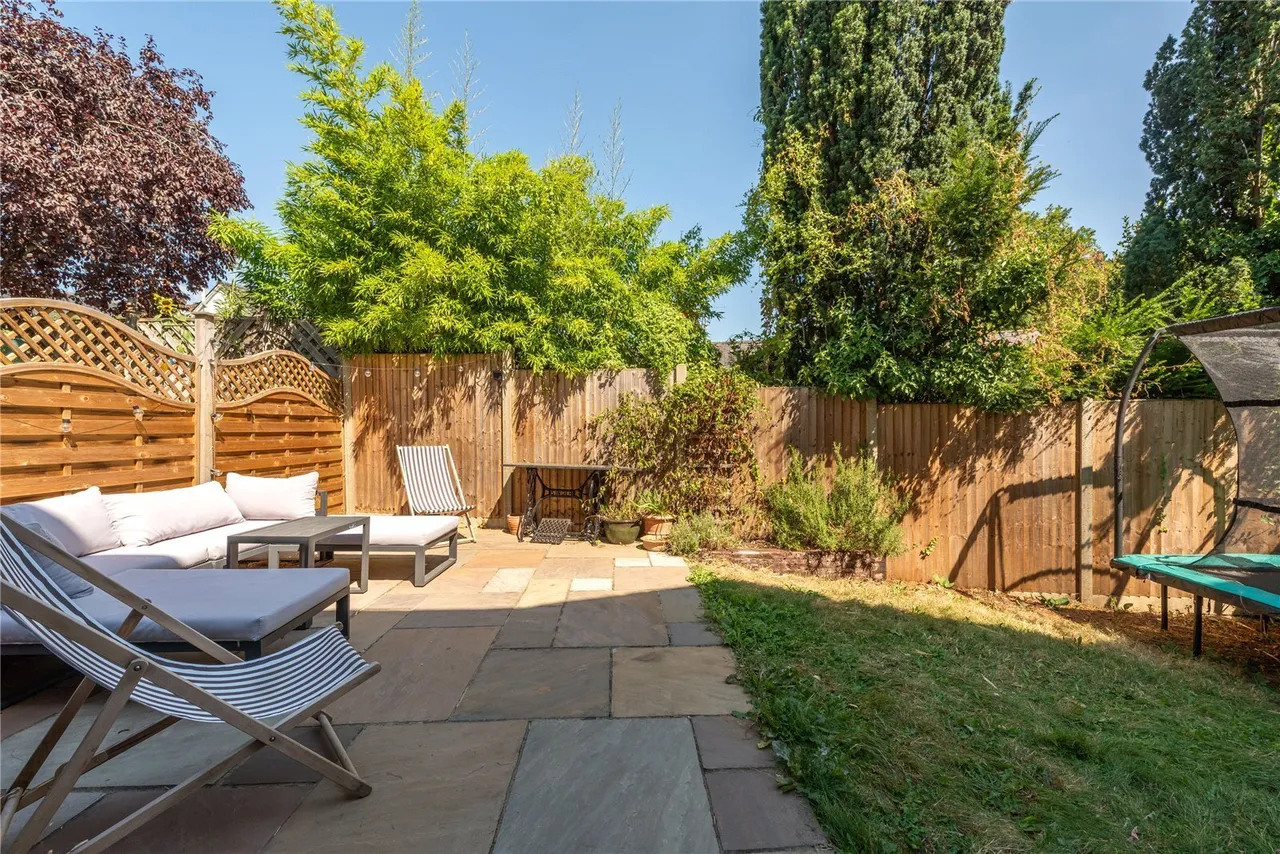 Harrow Road West, Dorking, RH4, photo 4