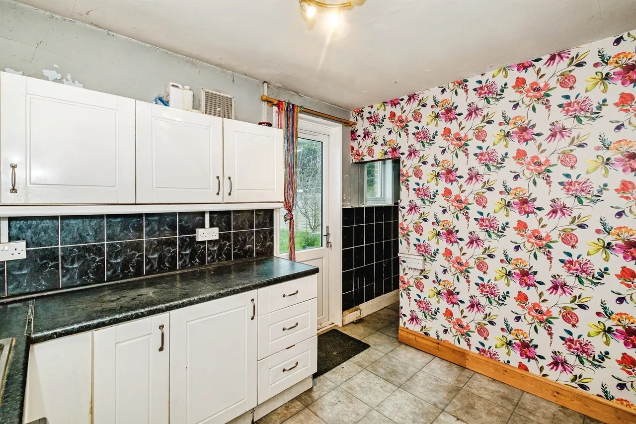 Leigh Road, Worthing, BN14, photo 8
