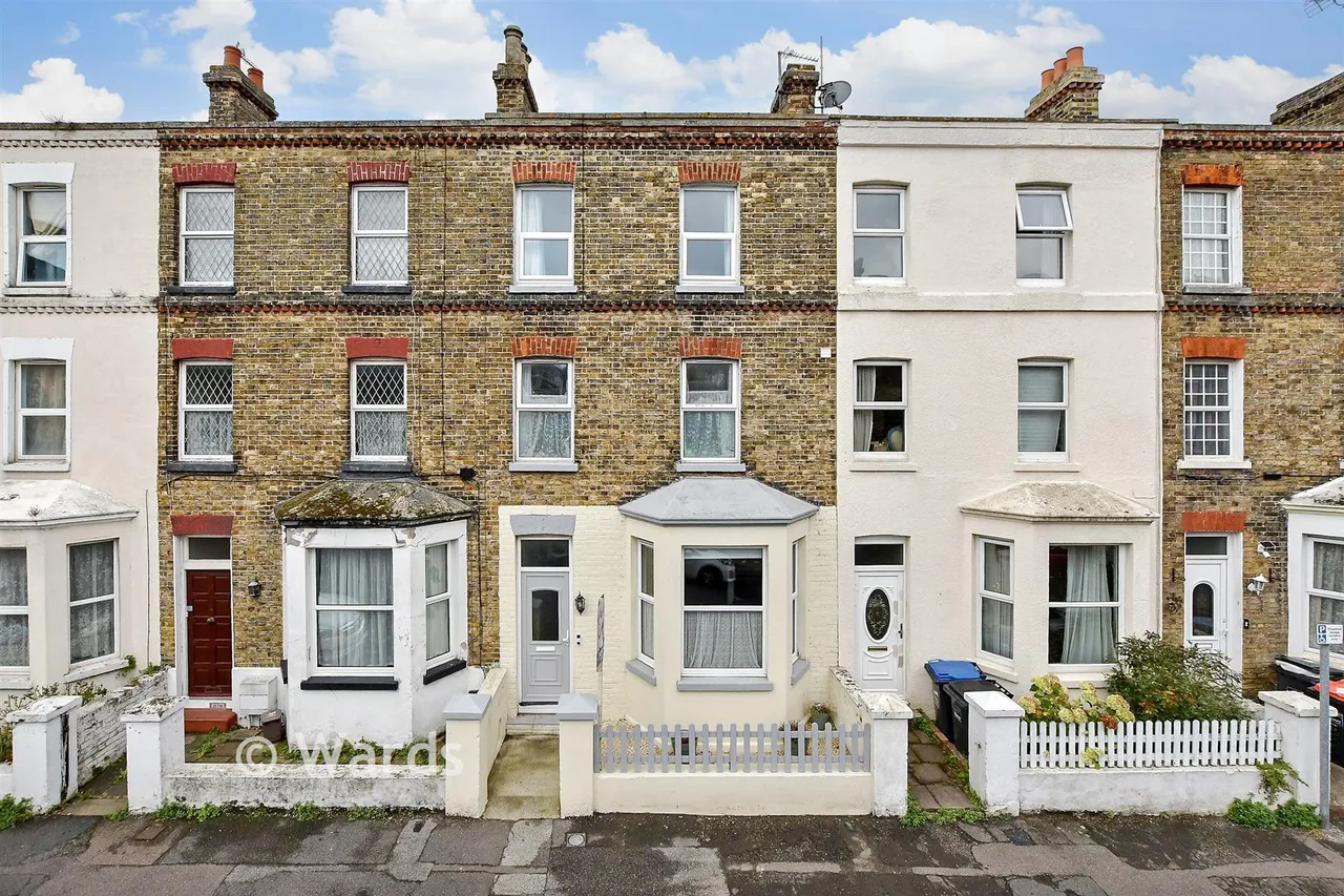 4 bed house for sale, Oxford Street, Margate, CT9