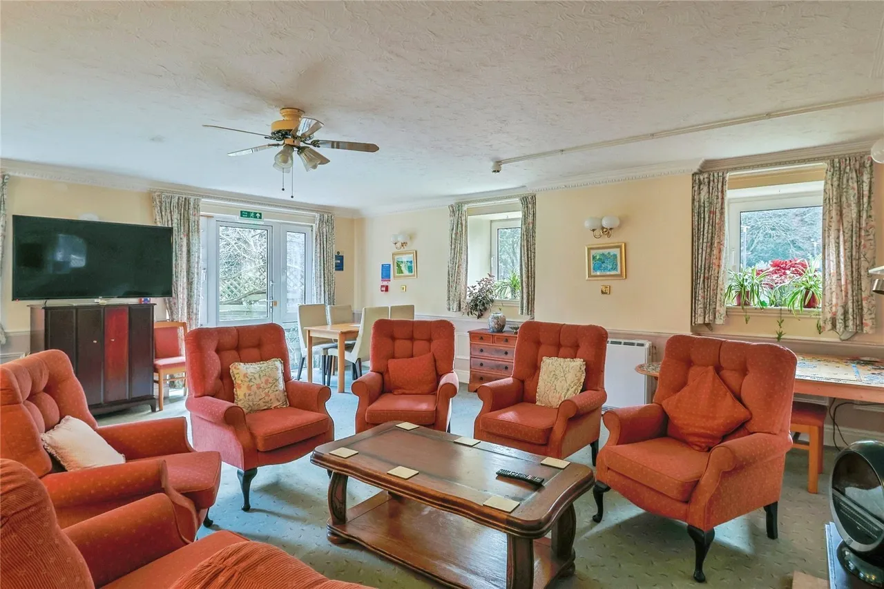 Queens Park West Drive, Queens Park, BH8, photo 12