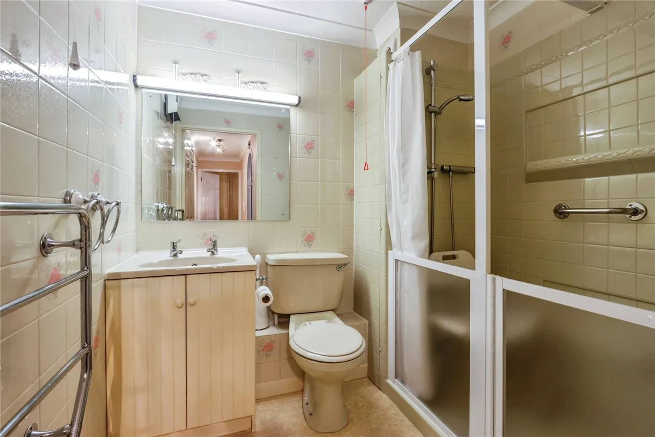 Queens Park West Drive, Queens Park, BH8, photo 10