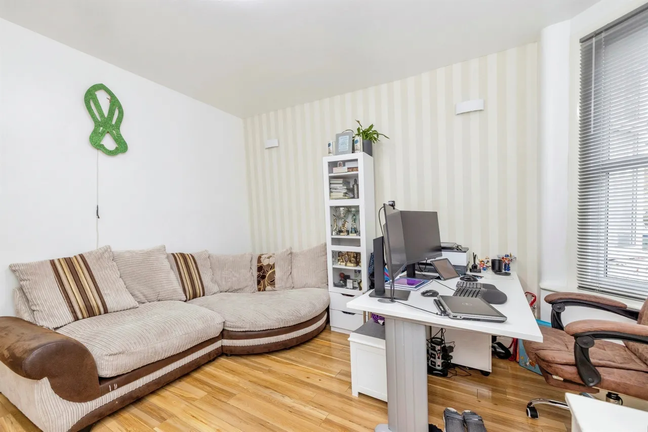 Ashby Road, Watford, WD24, photo 13