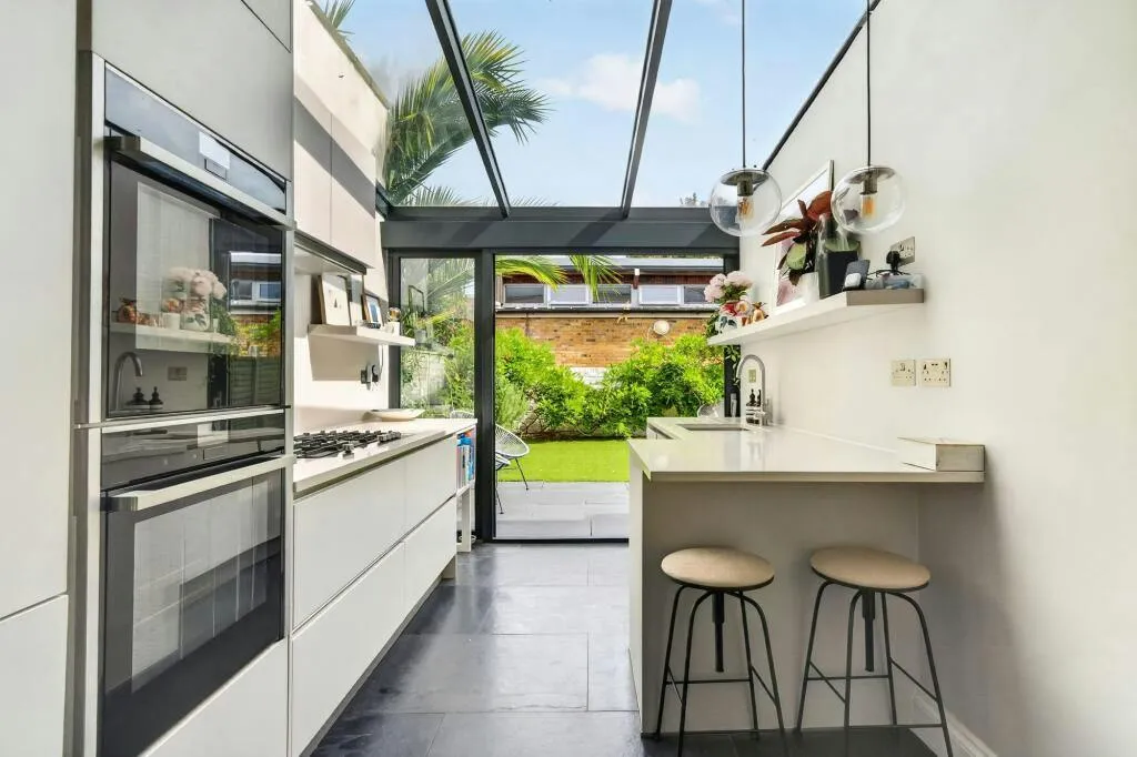 Newent Close, London, SE15, photo 14