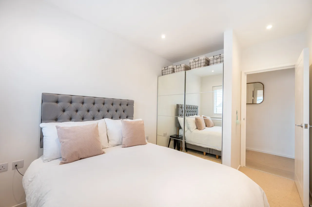 Flat 24b, The Elms, London, photo 7