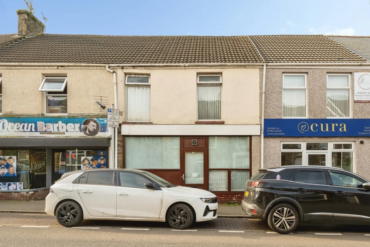 3 bed house for sale, St. Teilo Street, Pontarddulais, SA4