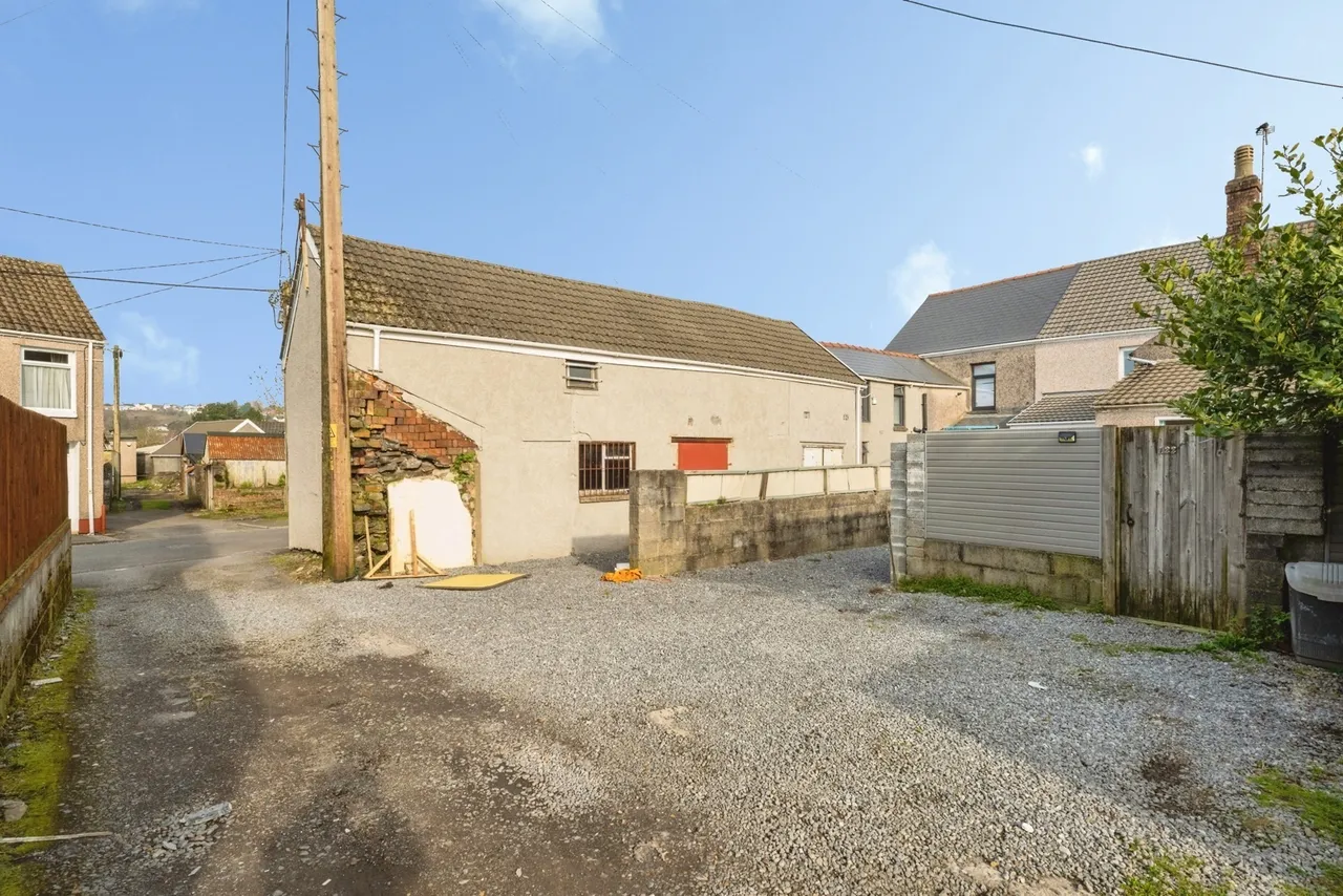 St. Teilo Street, Pontarddulais, SA4, photo 20