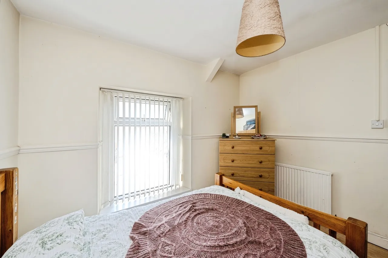 St. Teilo Street, Pontarddulais, SA4, photo 16