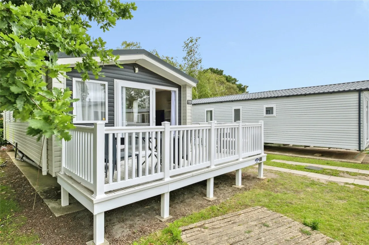 Arne View, Rockley Park, BH15, photo 13