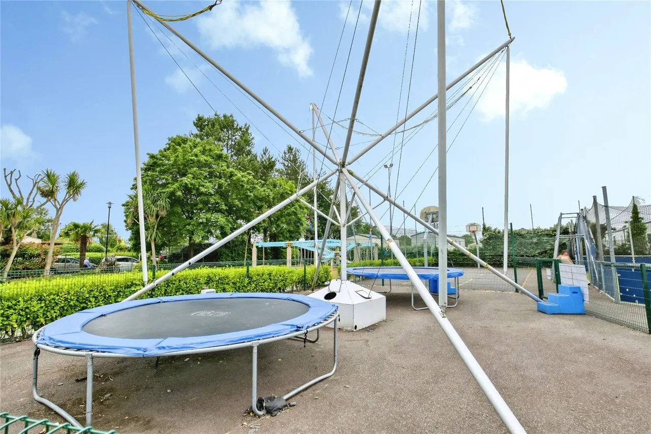 Arne View, Rockley Park, BH15, photo 18